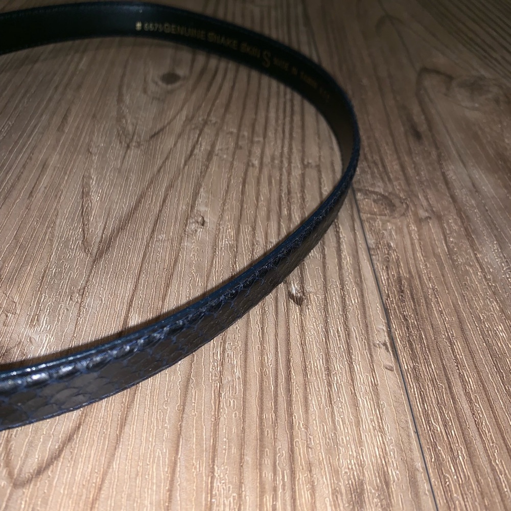 Vintage Snake Skin Belt 29” - Picture 3 of 7